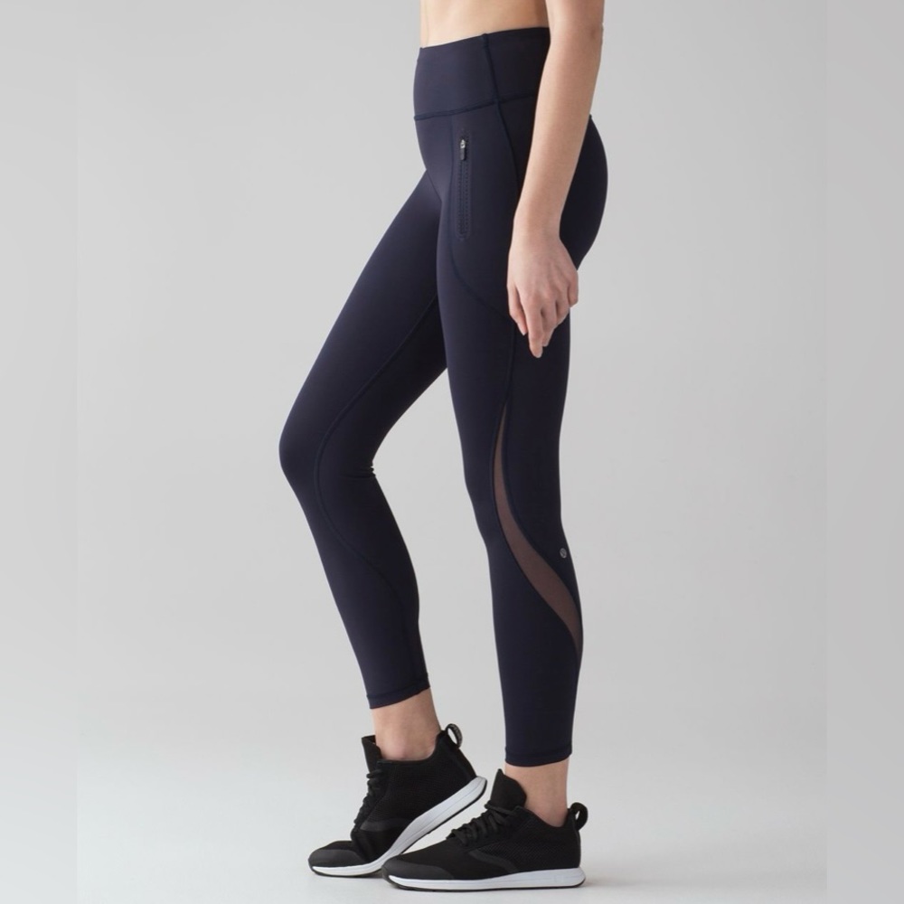 Lululemon | Midnight Navy Invigorate 7/8 Tight | *discontinued*